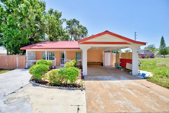 210 Joe Hilton Street, Avon Park FL 33825