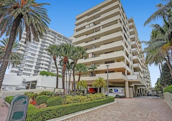 1621 Collins Ave # 505, Miami Beach FL 33139