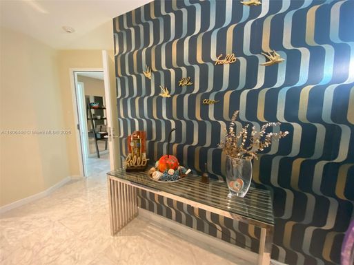 2900 NE 7th Ave # 2102, Miami FL 33137