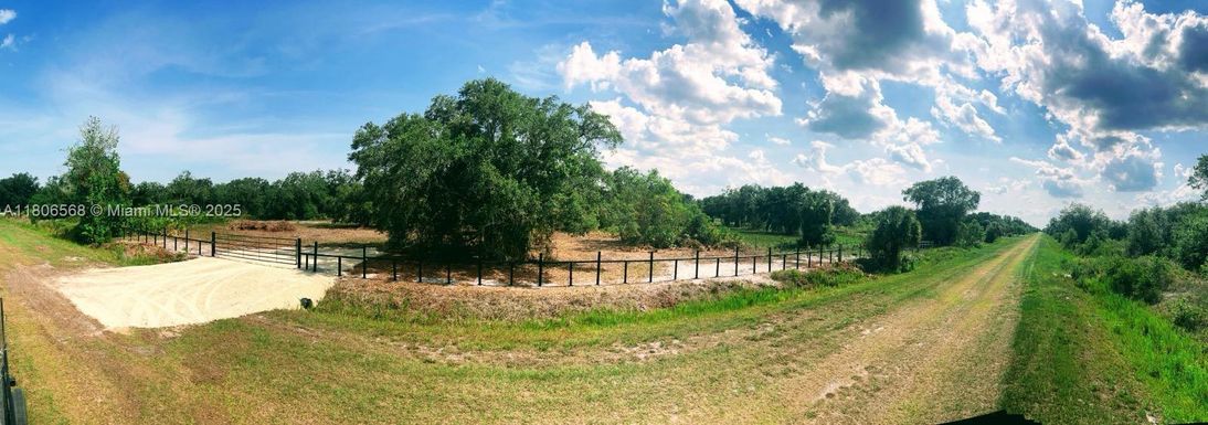18678 NW 284 st, Okeechobee FL 34972