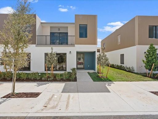 14560 SW 261 TERR, Homestead FL 33032