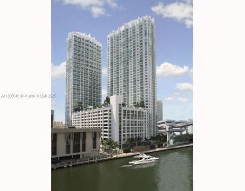 41 SE 5th St # 2317, Miami FL 33131