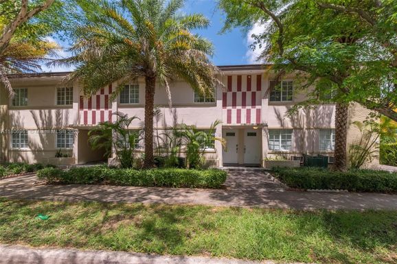 1300 Salzedo St # 4, Coral Gables FL 33134