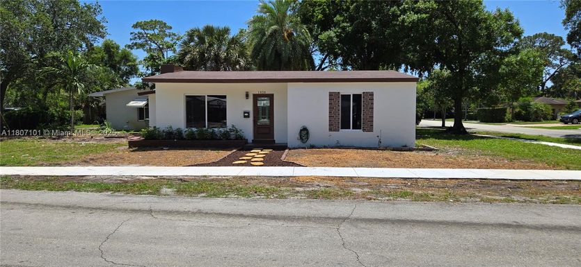 1020 SW 19th Ave, Fort Lauderdale FL 33312