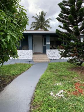 131 Carolina Ave, Fort Lauderdale FL 33312