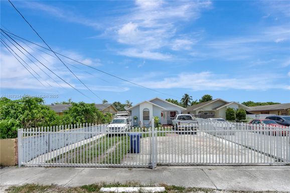 15803 NW 47th Ave, Miami Gardens FL 33054