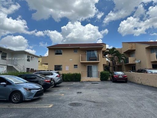 1241 NW 6th St # 2, Miami FL 33125