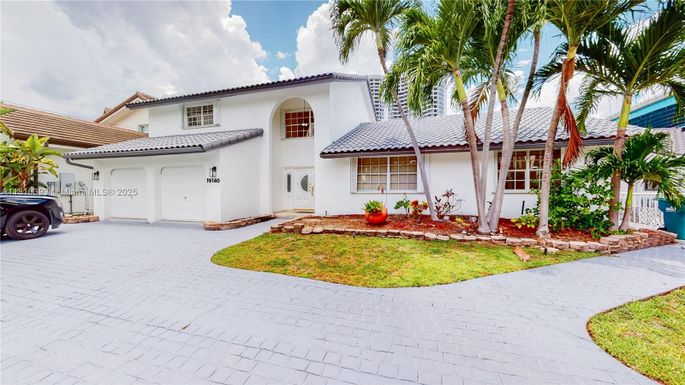 19140 N Bay Rd, Sunny Isles Beach FL 33160