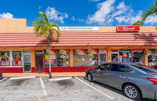 3937 Davie Blvd, Fort Lauderdale FL 33312