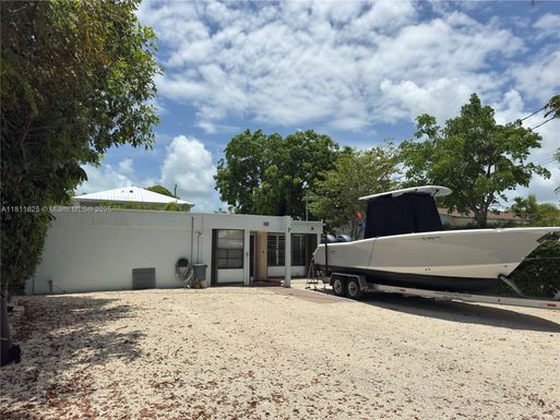 23 Snapper Ave, Key Largo FL 33037
