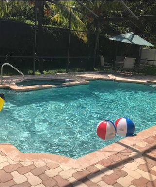 411 Martin Rd, Margate FL 33068