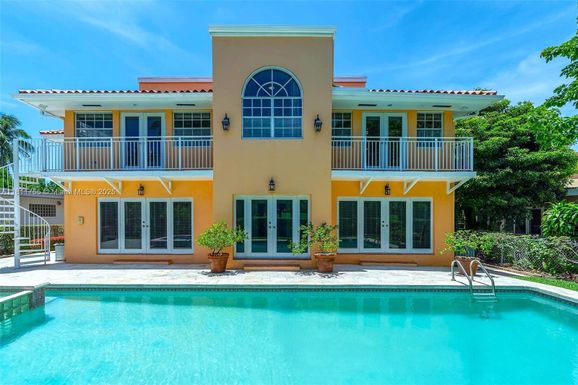 5309 Alton Rd, Miami Beach FL 33140