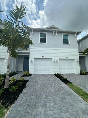 541 SE Rivergrass St # 541, Port St. Lucie FL 34984