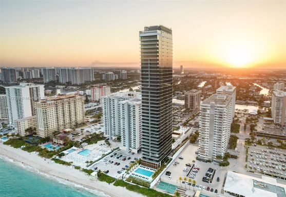 2000 S Ocean Dr # 33A, Hallandale Beach FL 33009