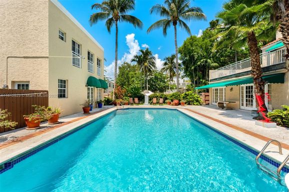 1870 S Bayshore Dr, Miami FL 33133