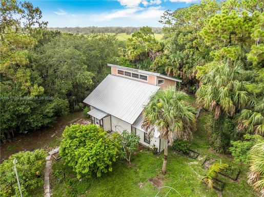 7900 SW Springhaven Ave, Indian Town FL 34956