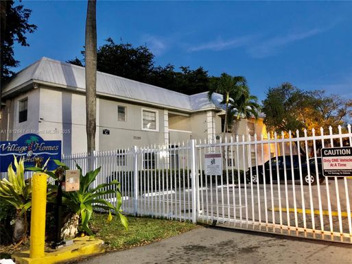 17255 SW 95th Ave # 349, Palmetto Bay FL 33157