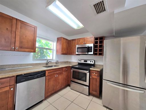609 Euclid Ave # 6, Miami Beach FL 33139