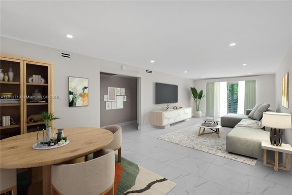 2006 Granada # J4, Coconut Creek FL 33066