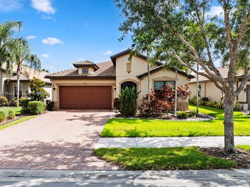 6236 Victory, Ave Maria FL 34142