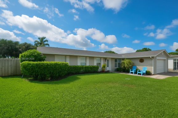 4706 25th ave SW, Naples FL 34116