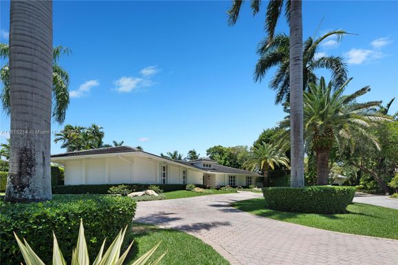 435 Marquesa Dr, Coral Gables FL 33156