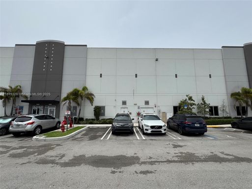 8565 W 44th Ave # 109, Hialeah FL 33018