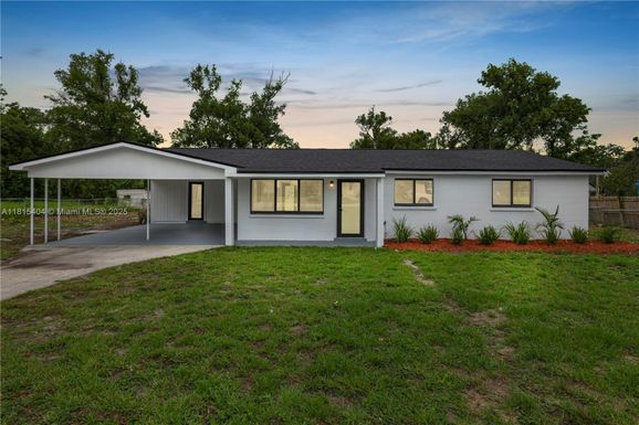 2549 Gress Ln, Lakeland FL 33845