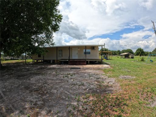 4656 STEVE ROBERTS SPECIAL, Other City - In The State Of Florida FL 33890