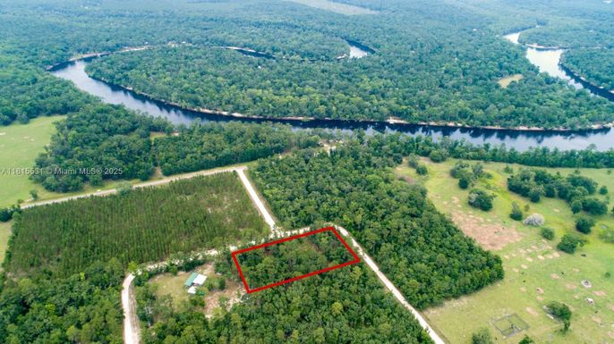 110 SE DEER TRL, Other City - In The State Of Florida FL 32008