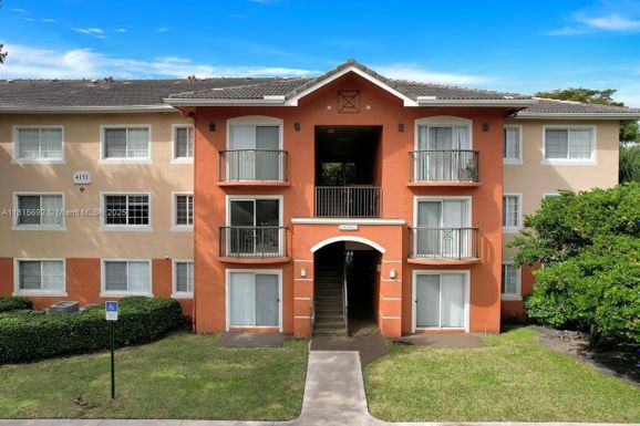 4151 N Haverhill Rd # 1506, West Palm Beach FL 33417
