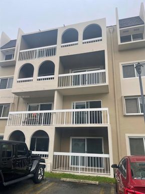 7740 Camino Real # 305, Miami FL 33143