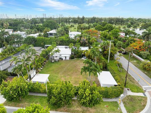 2234 Prairie Ave, Miami Beach FL 33139