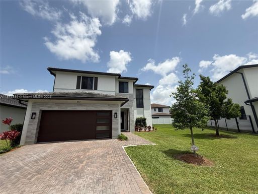 8167 NW 45th St, Doral FL 33166