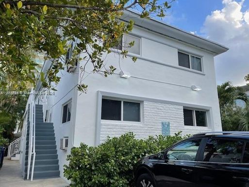 1420 16th St, Miami Beach FL 33139
