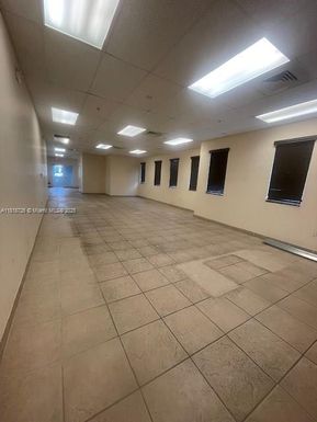 18450 Pines Blvd, Pembroke Pines FL 33029