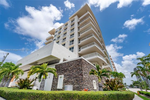 2400 SW 27th Ave # 402, Miami FL 33145