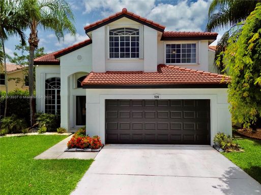 535 SW 181st Way, Pembroke Pines FL 33029