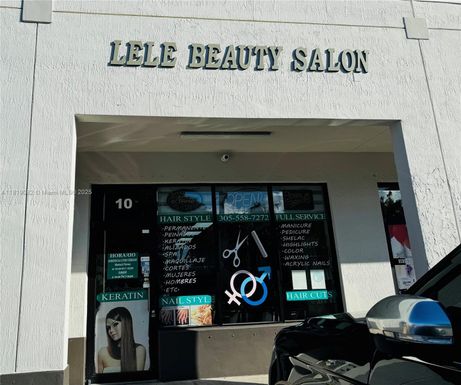 3553 W 76th St, Hialeah FL 33018