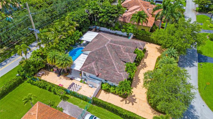 16601 SW 87th Ct, Palmetto Bay FL 33157
