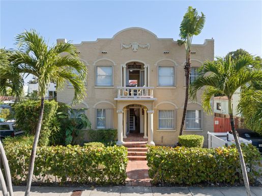 1753 SW 13th St # 1, Miami FL 33145