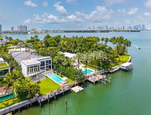 1833 W 24th St, Miami Beach FL 33140