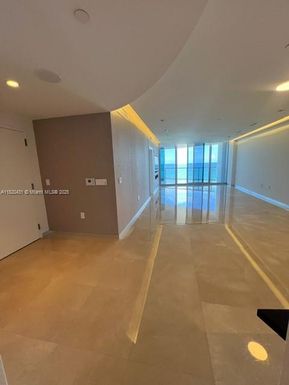 17121 Collins Ave # 1205, Sunny Isles Beach FL 33160