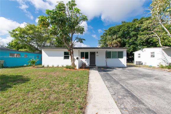 1167 NW 9th Ave, Fort Lauderdale FL 33311