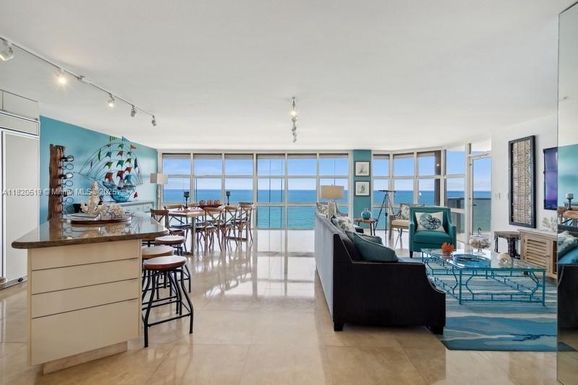 6423 Collins Ave # 1605, Miami Beach FL 33141