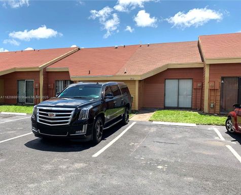 2442 NW 55th Ter, Lauderhill FL 33313