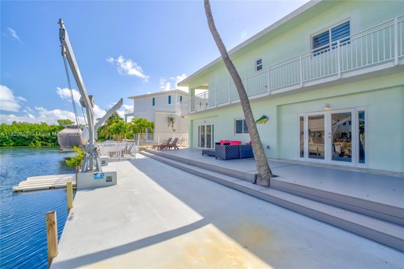 155 S Coco Plum Rd, Key Largo FL 33037