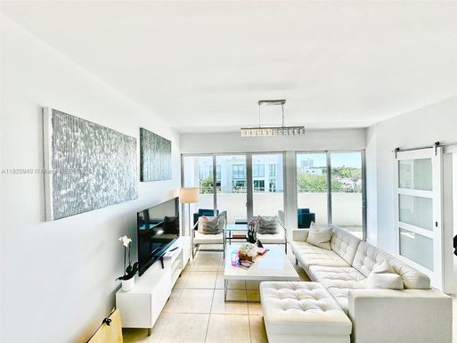 2694 Inagua Ave, Miami FL 33133