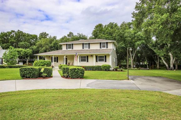 4691 Long Lake Drive, Fort Myers FL 33905