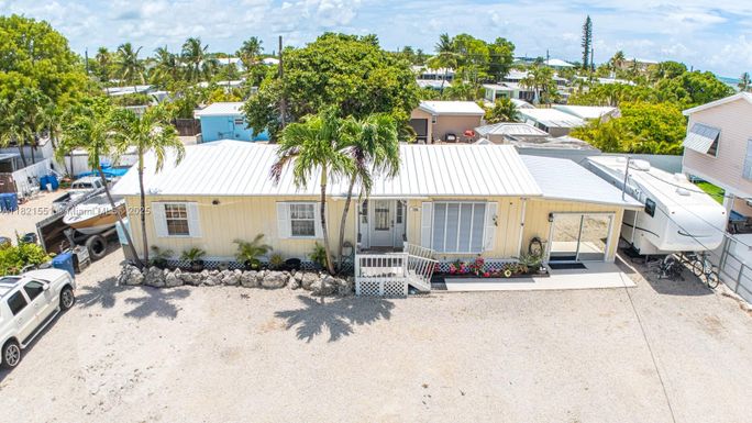 780 95th Street Ocean, Marathon FL 33050
